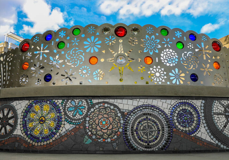 2022-09-22 Tiara Bench (web)