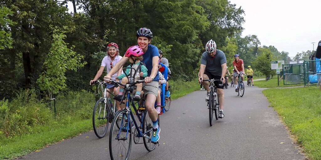 2023-08-26 Tour de CROWN-5949 (web)